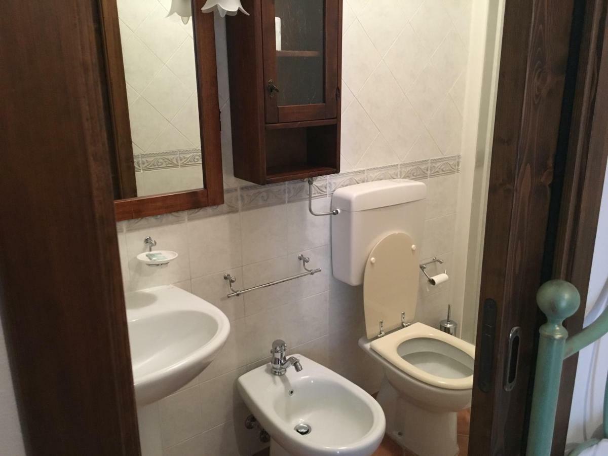 Appartamenti E Camere Il Poggio Di D'Angeli Lidia Auditore Exterior foto